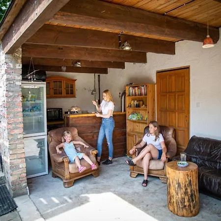 Vakantiehuis In With A Terrace *