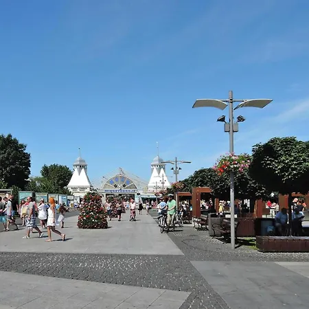 Tatil Evi In With A Terrace Miedzyzdroje