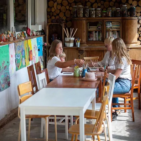 In With A Terrace Casa de Férias *